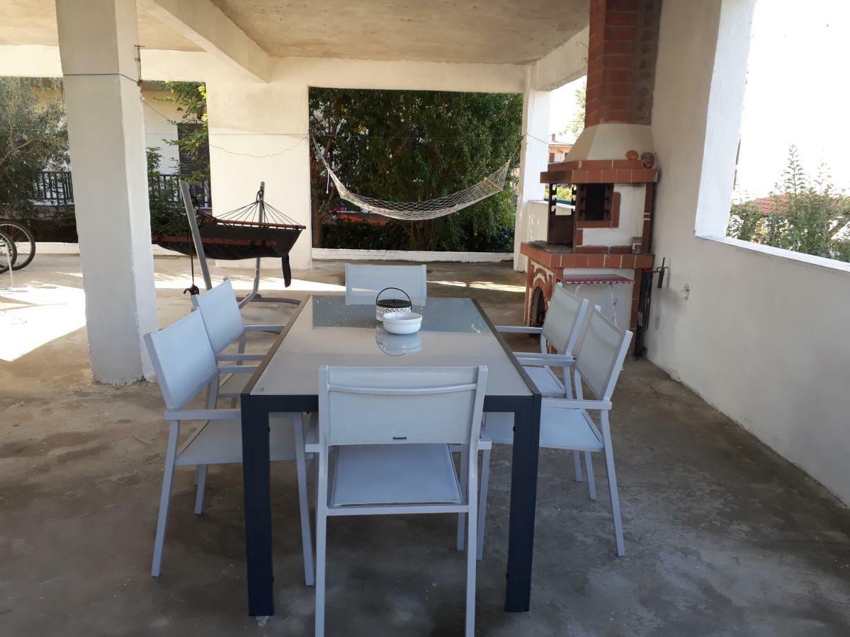 Villa Kristel Ierissos Exterior foto